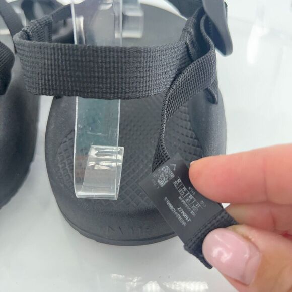 Chaco Men's Z/2 Sandal Size 11 Black Adjustable Toe Loop Outdoor Sport Shoe - Picture 10 of 15